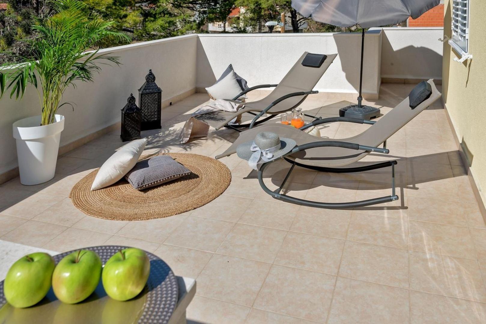 Luxury Villa Lelu With Heated Saltwater Pool, Parking, High Speed Internet, Bbq, Žrnovnica Eksteriør bilde